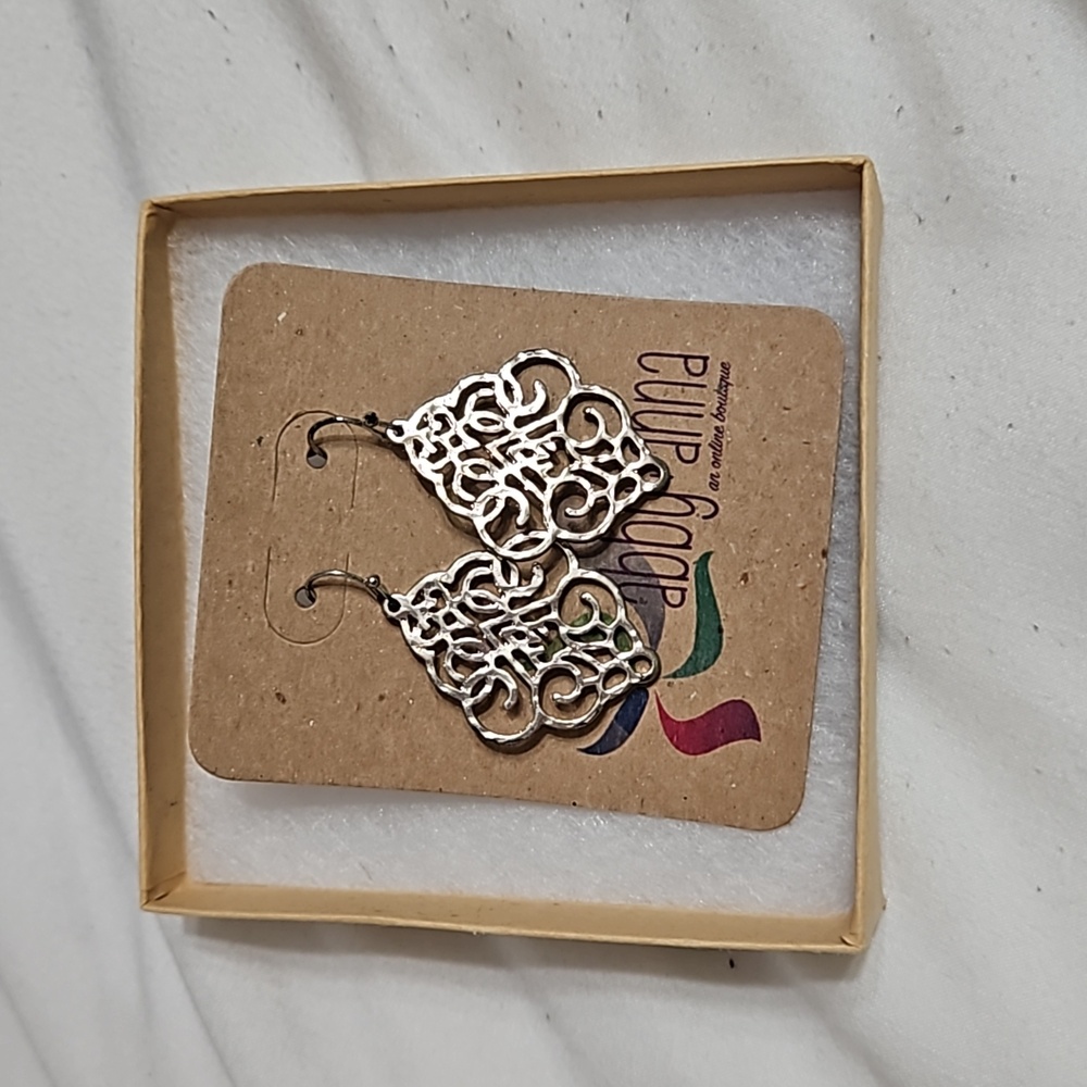 abby+anna Filigree Earrings